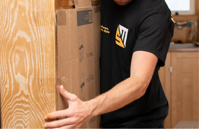 Mover carrying boxes